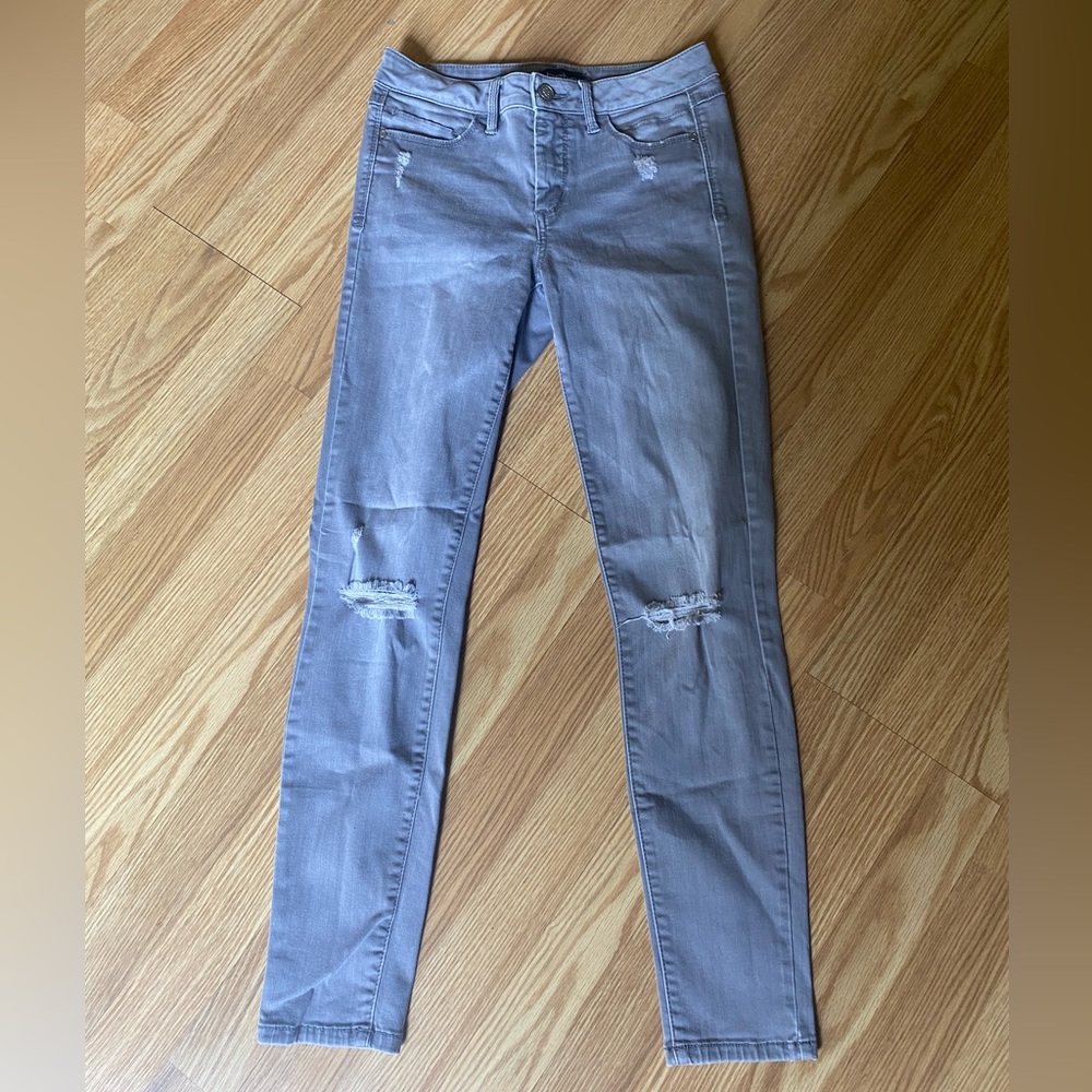 BEBE Jeans! 😍😍Like new! Size 27 small